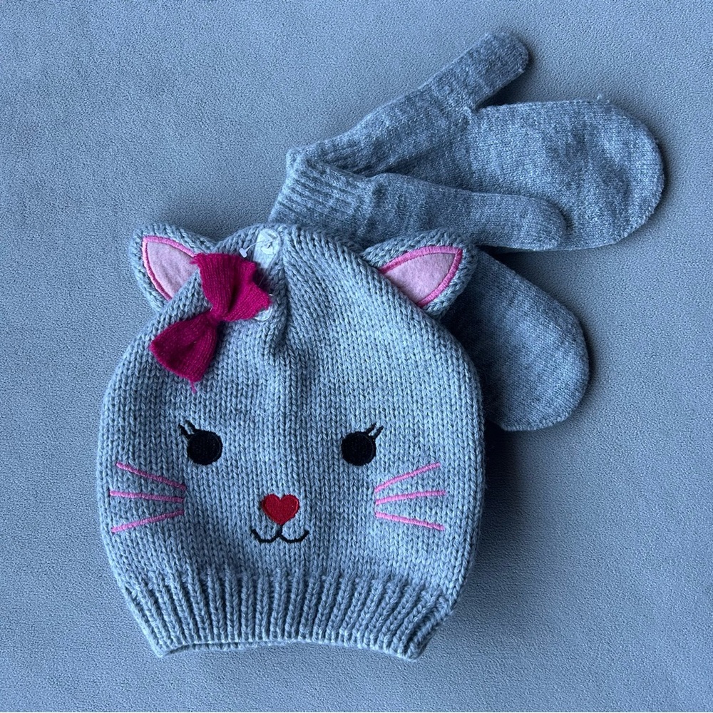 Harper Canyon ~ Knit Toque & Mitt Set ~ Grey with Pink ~ Kitten ~ Child One Size